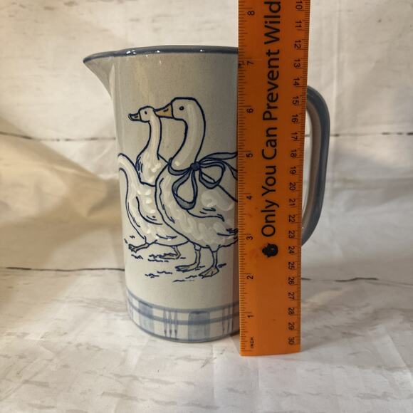 Louisville Stoneware Gaggle of Geese Pitcher goose cottagecore - Picture 8 of 9
